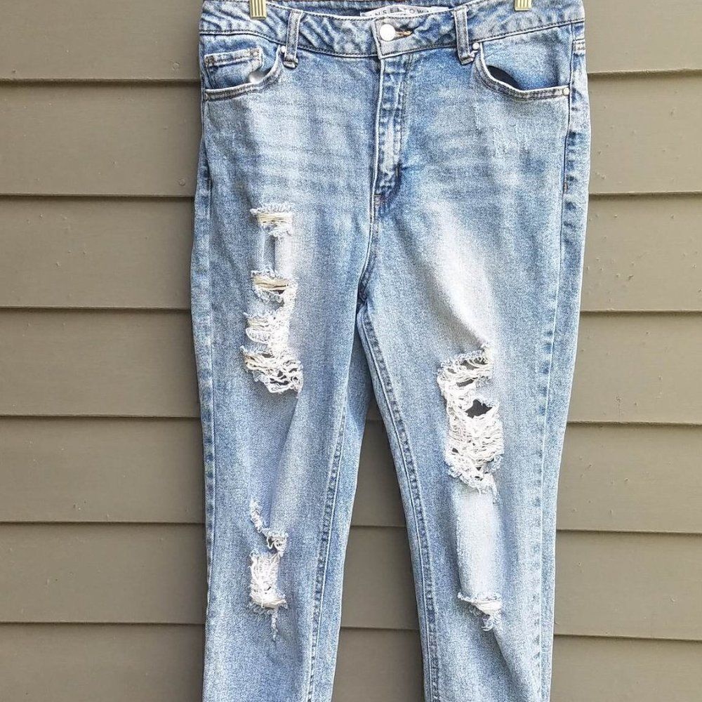 Tinseltown Distressed Jeans with frayed bottoms size 13